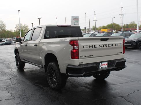 New 2026 Chevrolet Silverado 1500 Custom Trail Boss w/ Dark Appearance Package AWD/4WD image 5