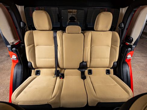 Used 2020 Jeep Gladiator Sport w/ Quick Order Package 24S image 33