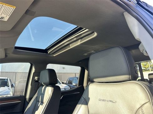 Used 2024 GMC Sierra 1500 Denali w/ Denali Reserve Package image 18