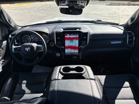 Used 2025 RAM 1500 Laramie image 12