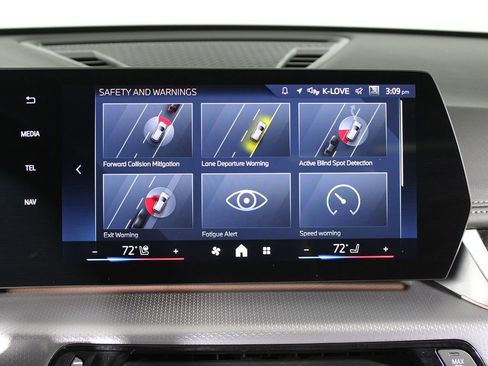 Used 2025 BMW X1 xDrive28i image 17