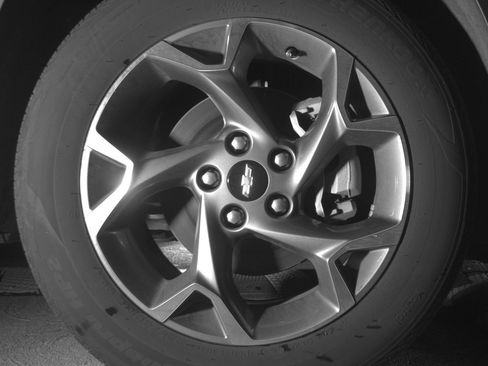 Used 2025 Chevrolet Trax LT image 13