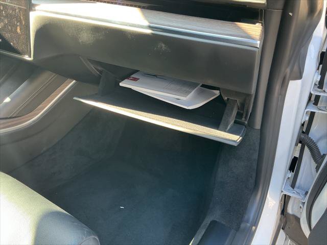 Used 2022 Tesla Model S AWD/4WD image 20