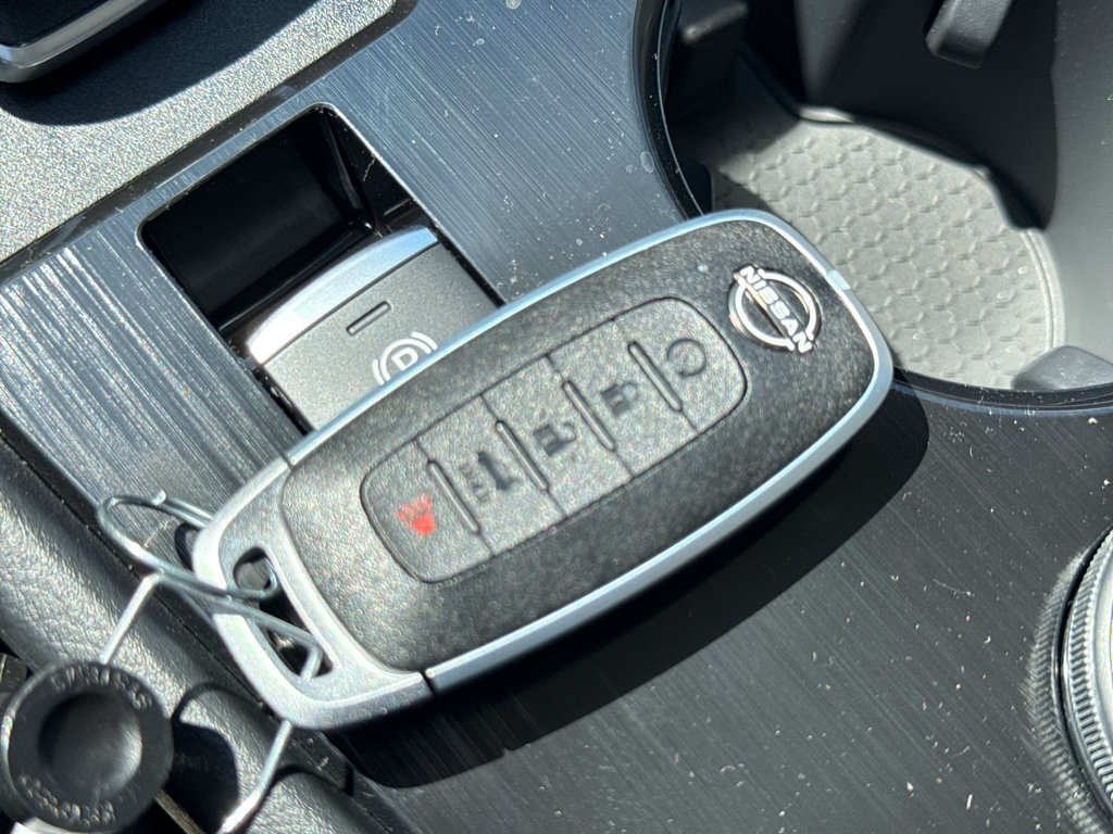 New 2026 Nissan Rogue Dark Armor AWD/4WD image 37