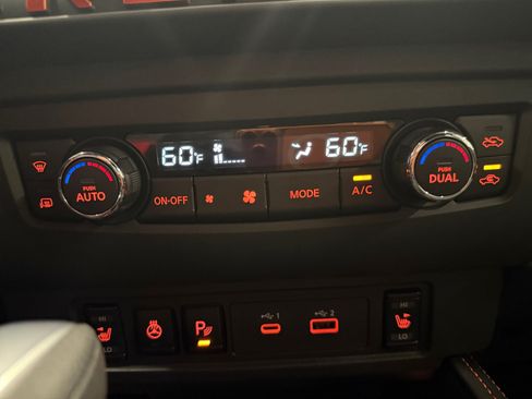 Used 2026 Nissan Frontier Pro-X w/ Pro-X Convenience Package RWD image 18