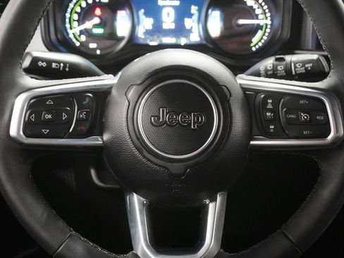 Certified 2025 Jeep Wrangler Sahara 4xe w/ Safety Group image 23