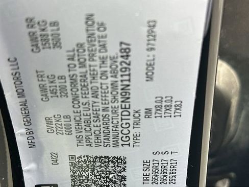 Certified 2022 Chevrolet Colorado Z71 w/ Z71 Midnight Edition AWD/4WD image 30
