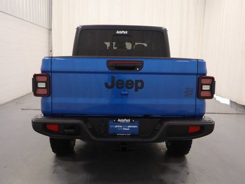 New 2026 Jeep Gladiator Willys image 8