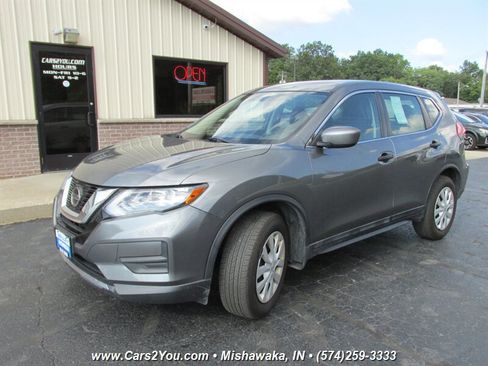 Used 2018 Nissan Rogue S AWD/4WD image 4