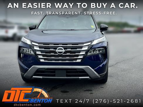 Used 2025 Nissan Rogue SL w/ SL Premium Package AWD/4WD image 2