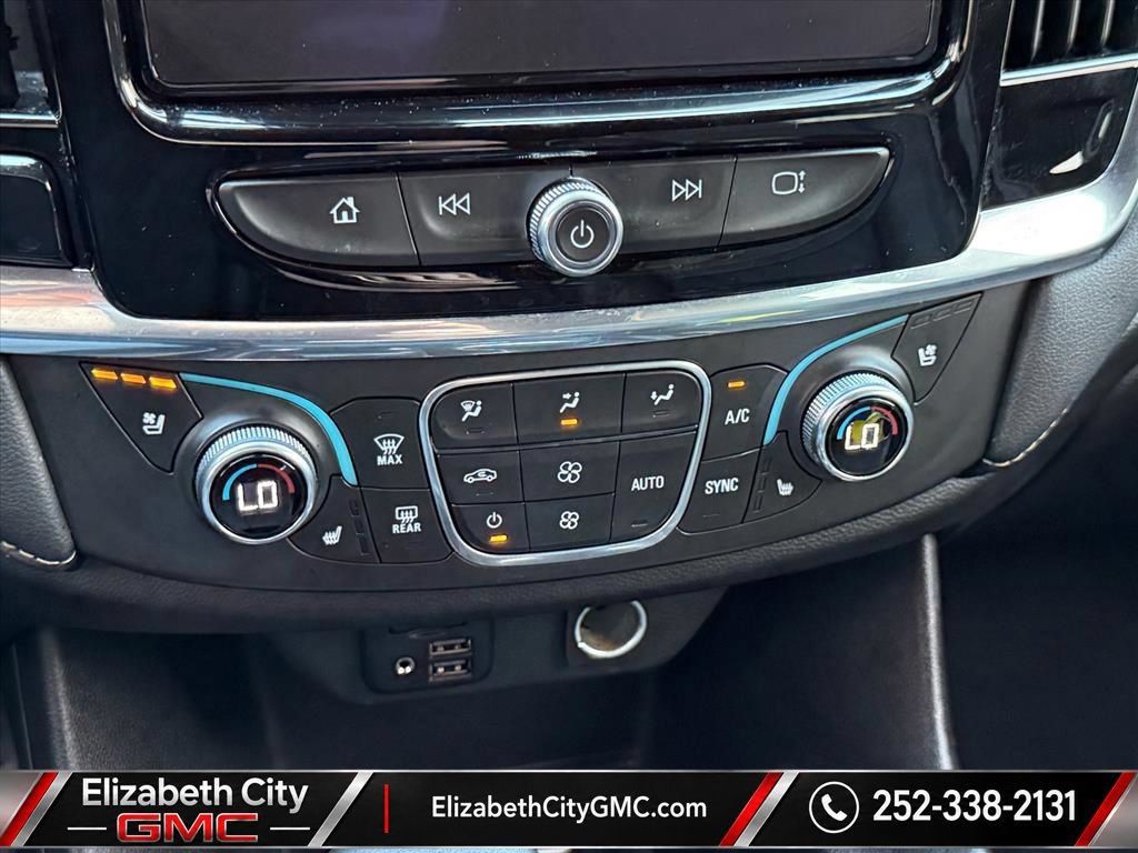 Used 2023 Chevrolet Traverse Premier AWD/4WD image 20