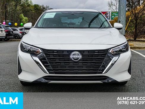 Used 2025 Nissan Sentra SV w/ All-Weather Package image 10