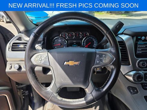 Used 2019 Chevrolet Suburban LT AWD/4WD image 12