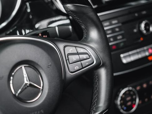 Used 2018 Mercedes-Benz GLE 43 AMG 4MATIC w/ Premium 2 Package image 44