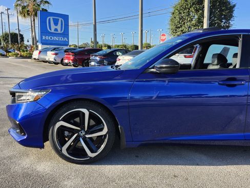 Used 2021 Honda Accord Sport image 10