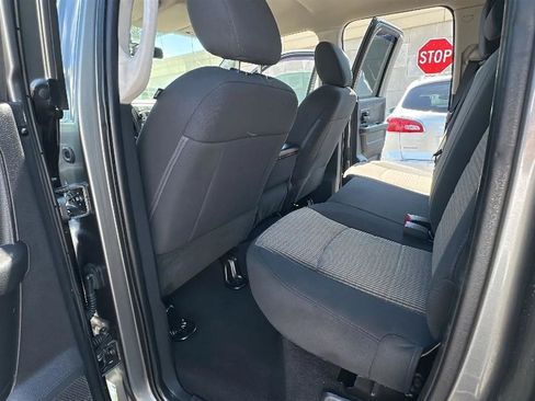 Used 2012 RAM 1500 Tradesman w/ ST Popular Equipment Group AWD/4WD image 24