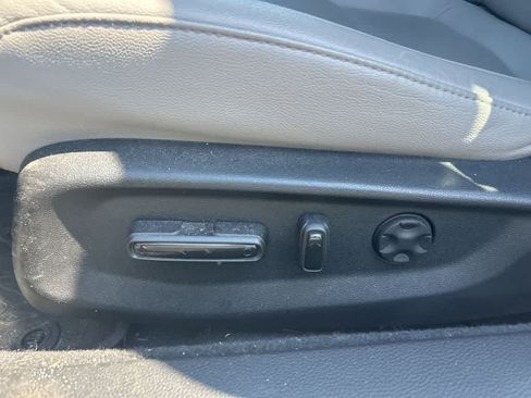 Used 2020 Honda Accord EX-L image 17