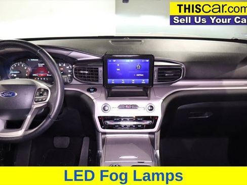 Used 2023 Ford Explorer XLT w/ Equipment Group 202A RWD image 23