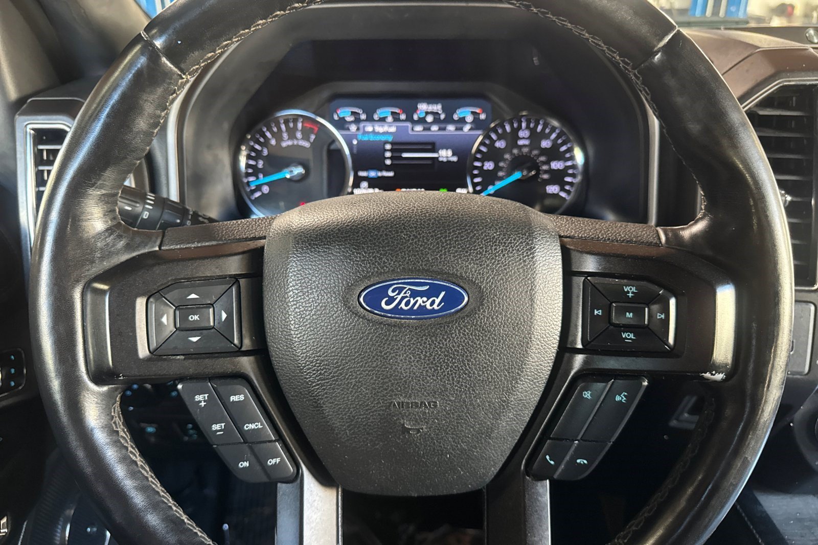 Used 2019 Ford Expedition Max Limited RWD image 10