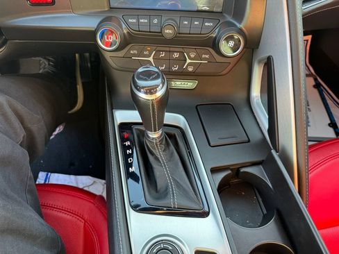 Used 2019 Chevrolet Corvette Stingray Coupe w/ Battery Protection Package RWD image 18