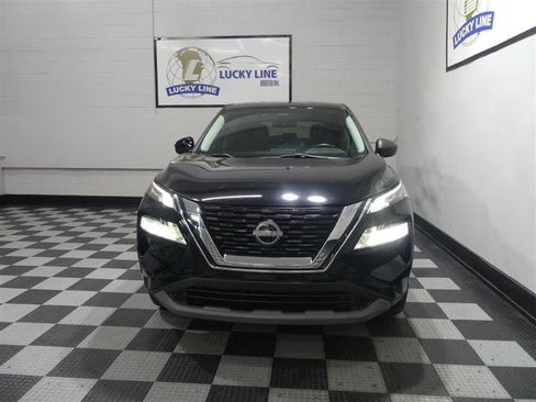 Used 2023 Nissan Rogue S AWD/4WD image 2