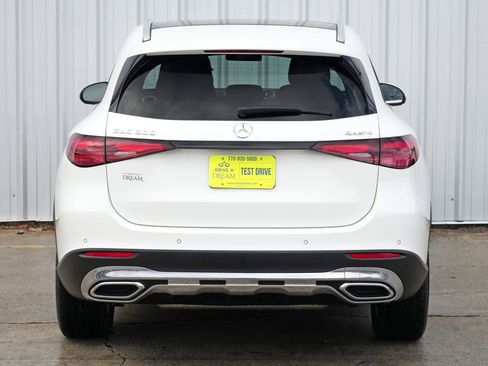 Used 2025 Mercedes-Benz GLC 300 4MATIC image 55