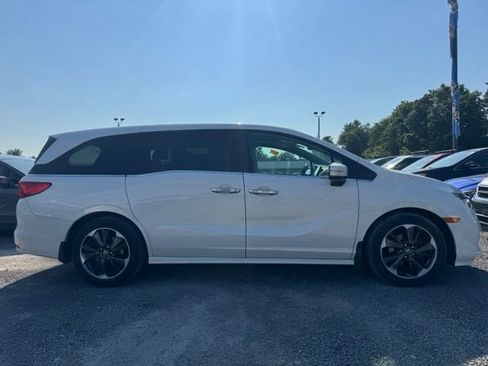 Used 2023 Honda Odyssey Elite image 1