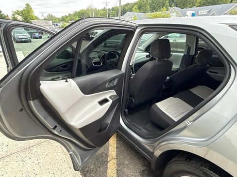 Used 2024 Chevrolet Equinox LT AWD/4WD image 41