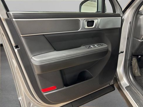 Certified 2025 Hyundai Santa Fe SEL image 23