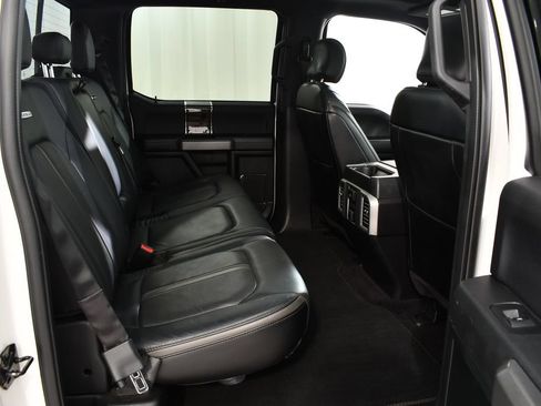 Used 2016 Ford F150 Platinum w/ Equipment Group 701A Luxury AWD/4WD image 14