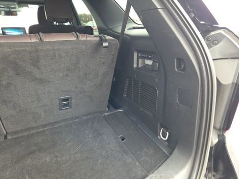 Used 2025 Ford Explorer Platinum w/ LUX Leather Package image 33