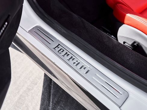 Used 2024 Ferrari SF90 Spider AWD/4WD image 40