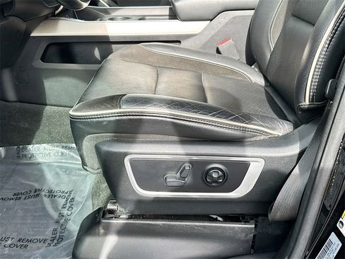 Used 2020 RAM 1500 Laramie image 19