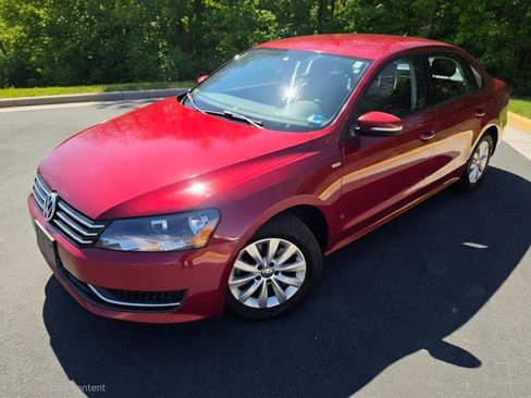 Used 2015 Volkswagen Passat 1.8T image 1