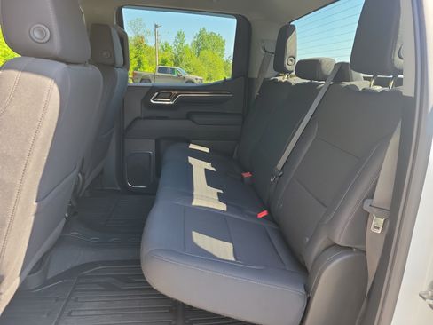 Used 2024 GMC Sierra 1500 SLE w/ LPO, GMC Protection Package AWD/4WD image 16
