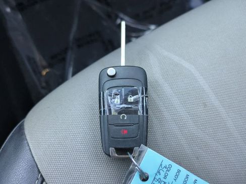 Used 2016 Chevrolet Trax LT w/ LT Sun and Sound Package image 25