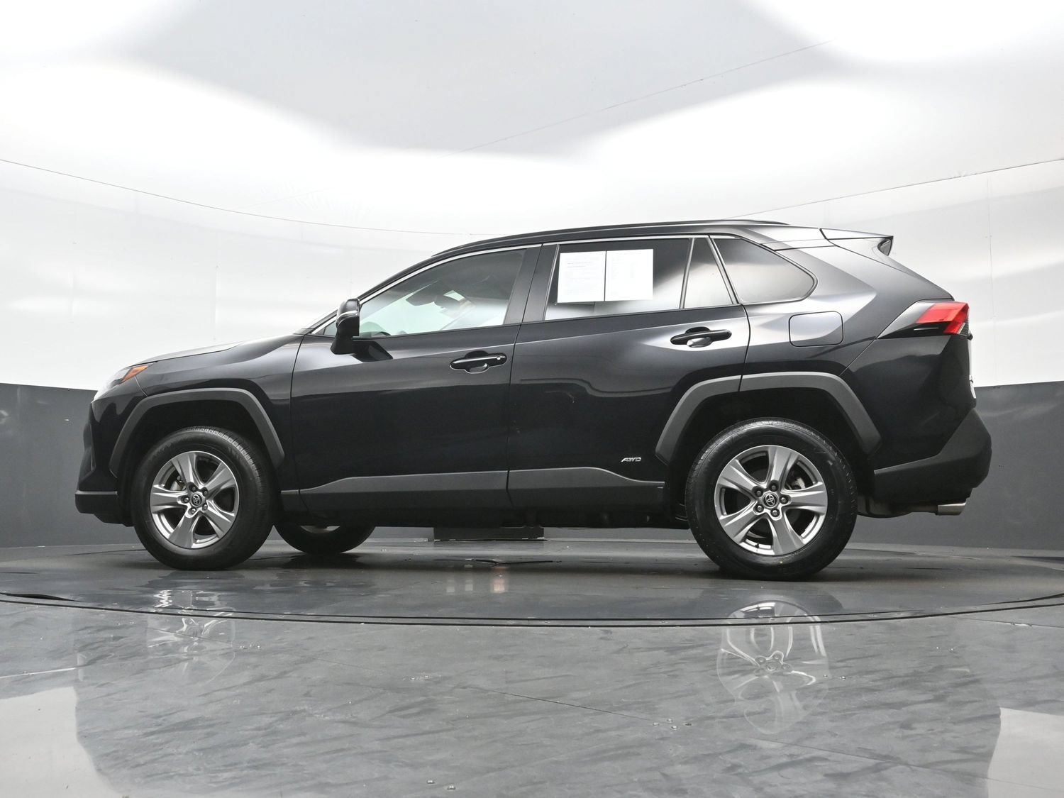 Used 2024 Toyota RAV4 XLE w/ Weather Package AWD/4WD image 30