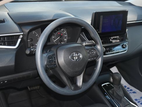 Certified 2023 Toyota Corolla LE image 8