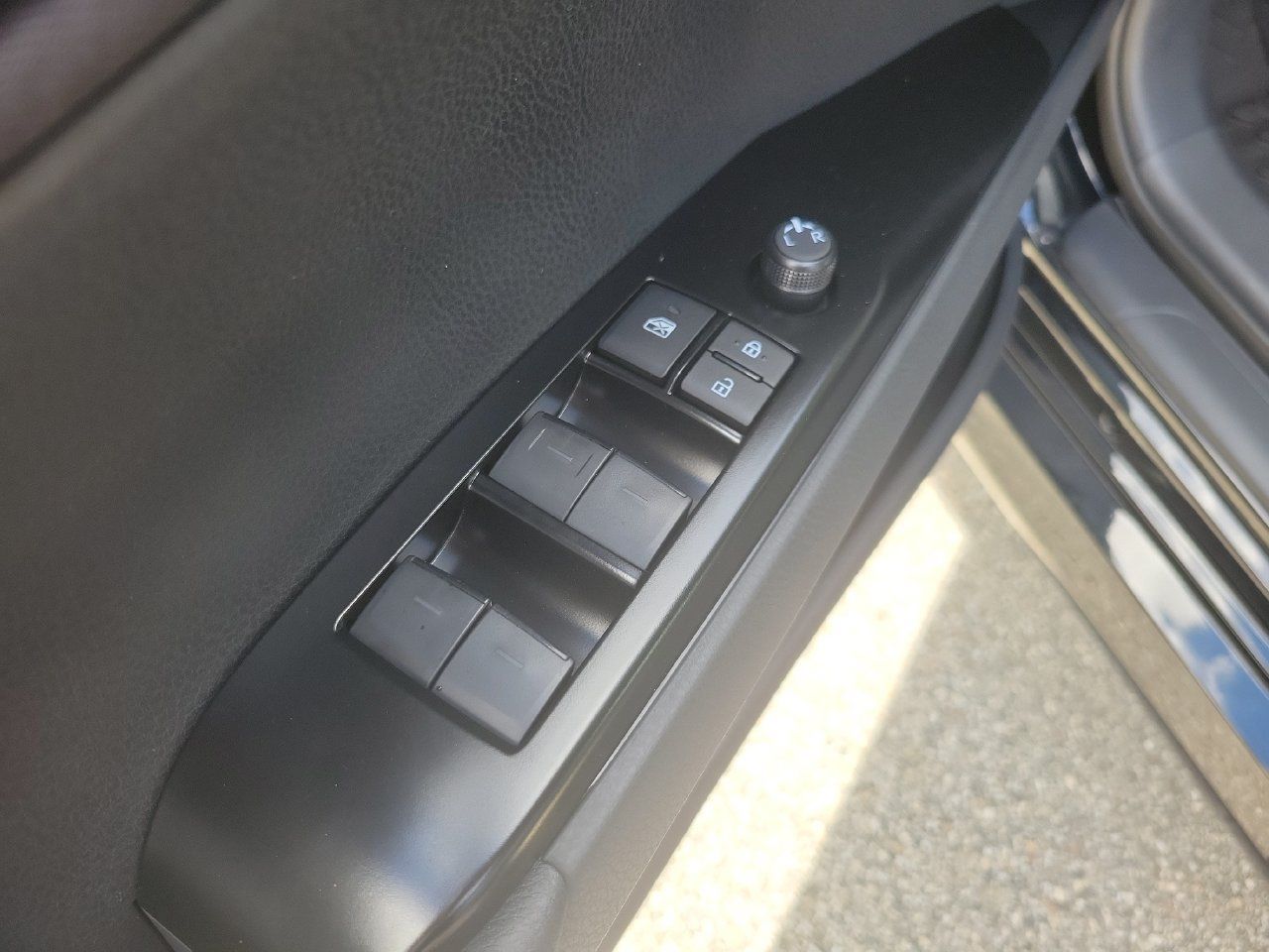 Used 2026 Toyota Camry LE FWD image 15