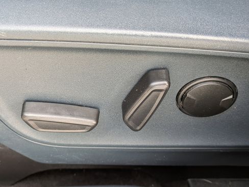 Used 2023 Ford Maverick Lariat w/ Lariat Luxury Package FWD image 17