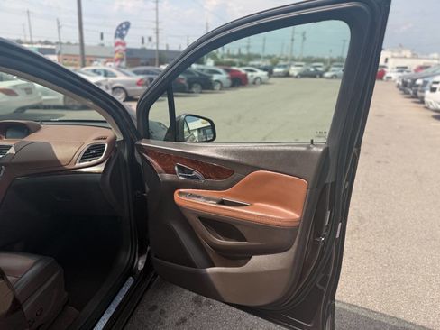 Used 2015 Buick Encore Leather FWD image 28