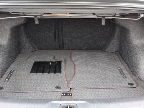 Used 2025 Nissan Altima 2.5 SR w/ SR Premium Package image 19