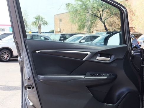 Used 2017 Honda Fit LX image 36