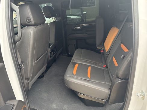 Used 2023 GMC Sierra 1500 AT4 w/ Technology Package image 13