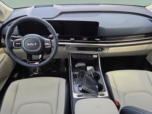 New 2026 Kia Carnival SX Prestige FWD image 27