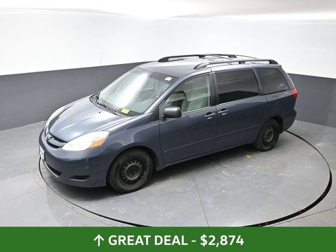 Used 2008 Toyota Sienna LE FWD image 42