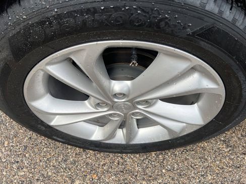 Used 2021 Buick Encore GX Preferred FWD image 41