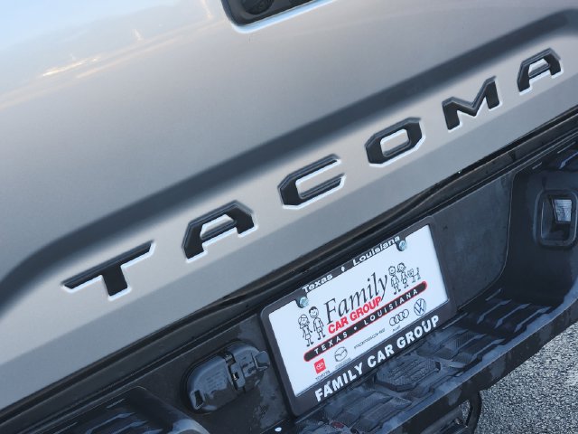 Used 2023 Toyota Tacoma SR5 RWD image 6