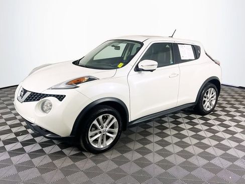 Used 2016 Nissan Juke SL image 4