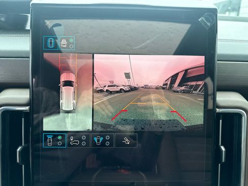 New 2026 GMC Yukon Denali Ultimate AWD/4WD image 19